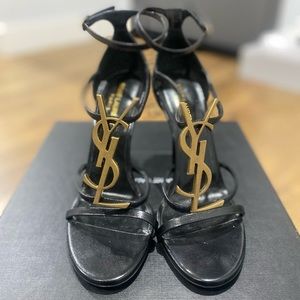 Saint Laurent “YSL” Cassandra Heel